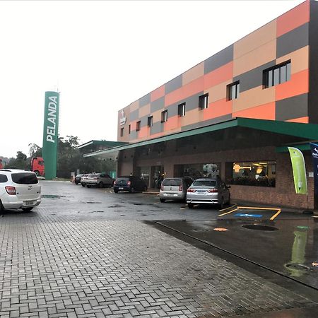 Hotelog Campina Grande do Sul Kültér fotó